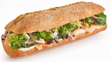 Sandwich Saumon Fumé & Fromage aux Fines Herbes – L’élégance à la belge